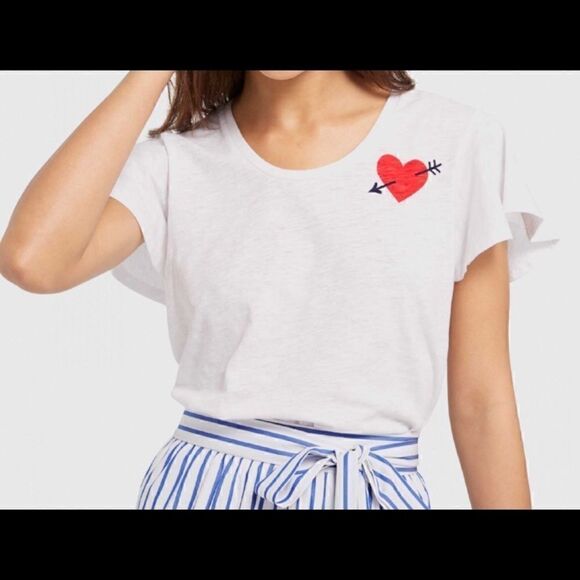 Draper James Heart Cloister Short Sleeve T-Shirt - Picture 1 of 9